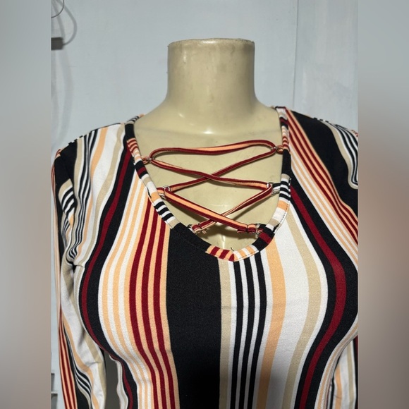 No Boundaries Multicolor Striped Long Sleeve Top - Picture 5 of 6